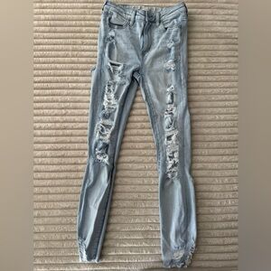 American Eagle Outfitters Light Blue Distressed Skinny Jeans